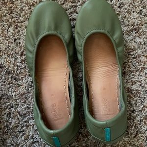 Tieks Ballet Flats Olive Green Size 9
